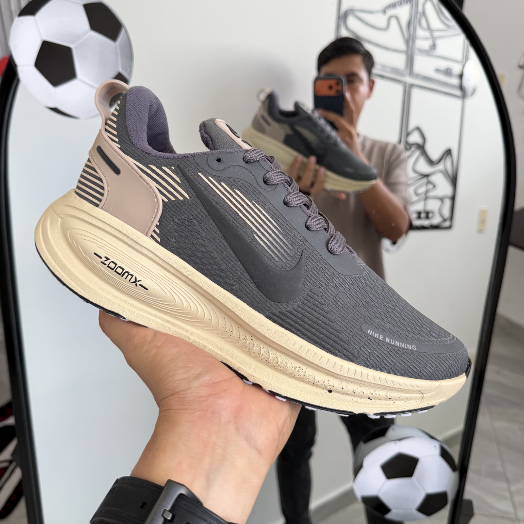 ZOOM X - 242